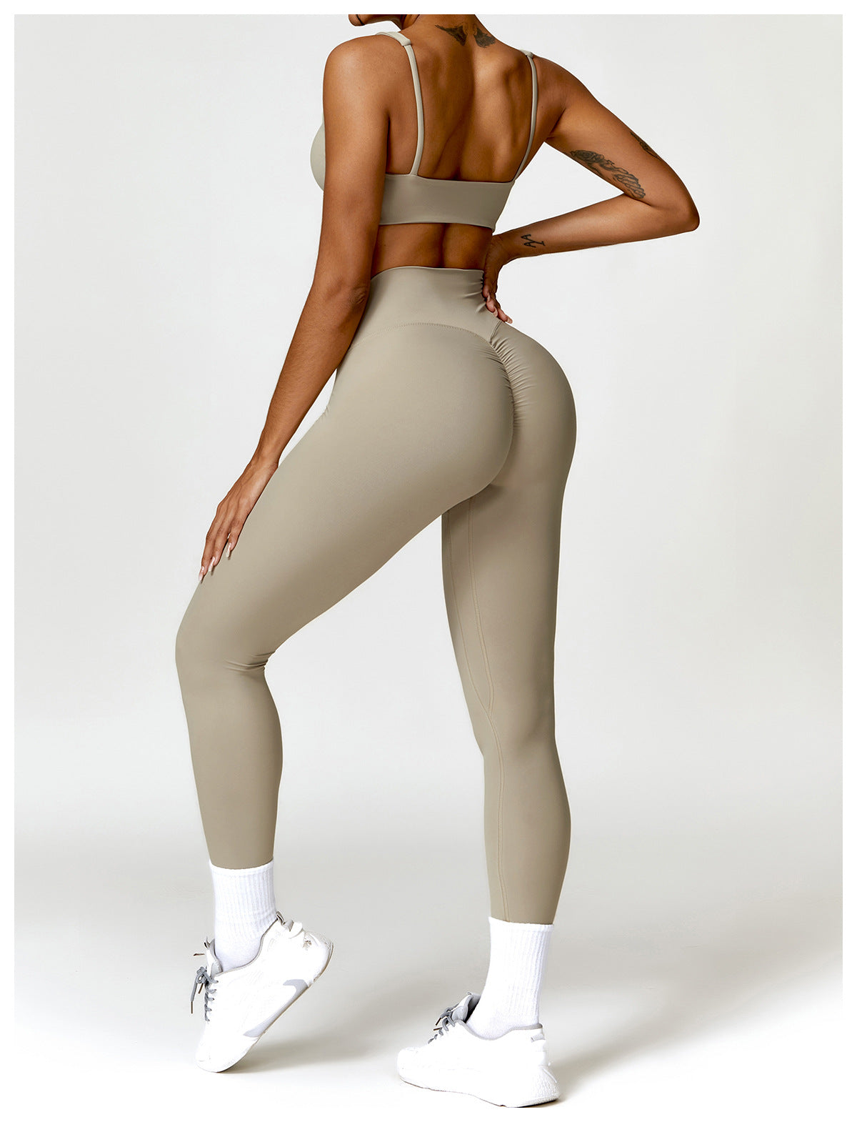 FOCUS Set Beige Top + Leggins