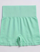 AURA Short Menta