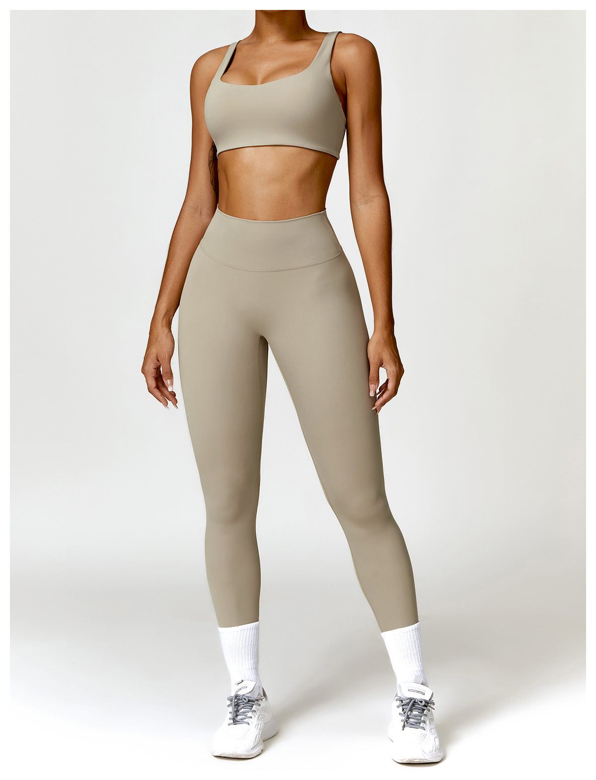 FOCUS Set Beige Top + Leggins