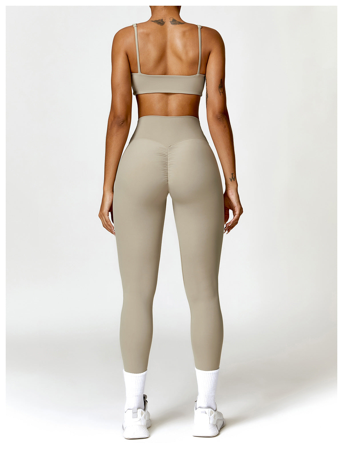FOCUS Set Beige Top + Leggins
